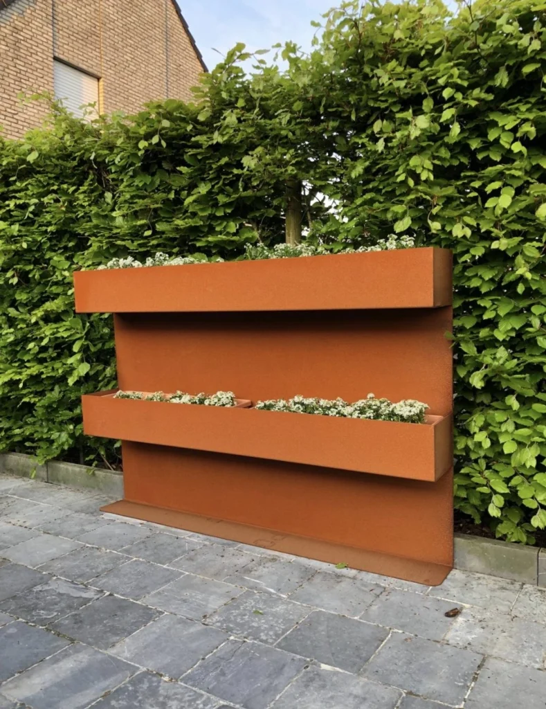 Op maat gemaakte kruidenbak in authentiek CORTEN‑A staal voor tuin en terras